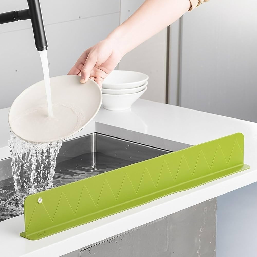 Silicone Sink Splash Guard – Flexible Water Splash Stopper for Kitchen & Bathroom Faucets, Countertops & Cleaning Protection